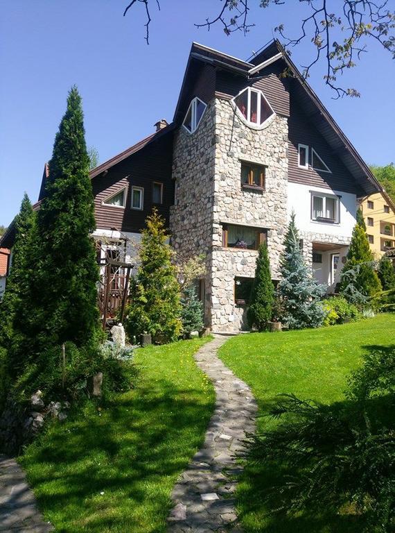 Pension Casa Contelui Risnov Bagian luar foto